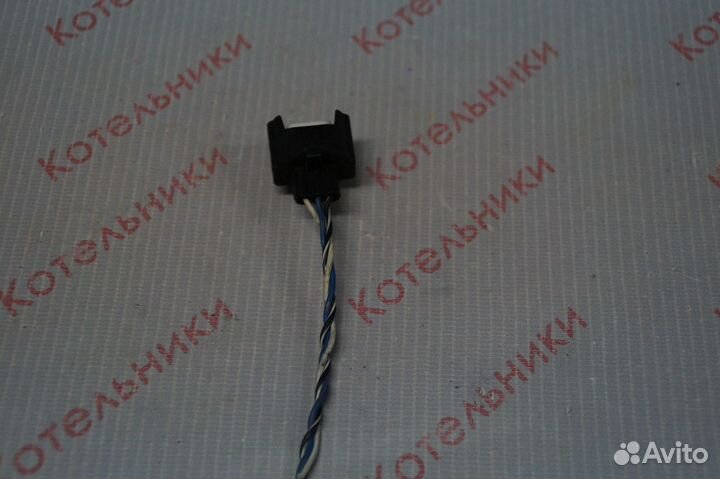 Nissan 23731-6N205 Разъем датчика распредвала