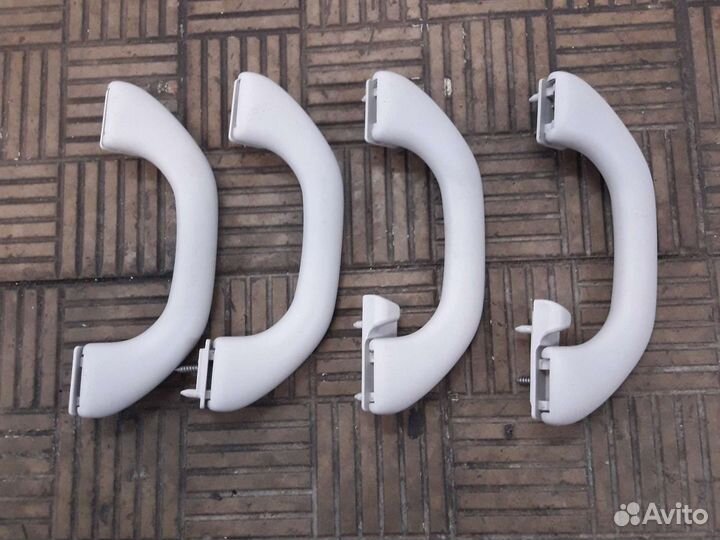 Ручки потолочные Skoda Octavia A5