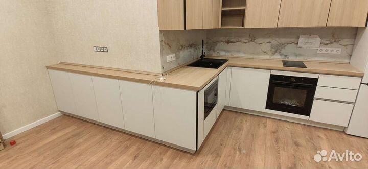 Современный кухонный гарнитур, кухни на заказ