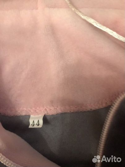 Костюм женский спортивный