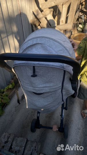 Прогулочная коляска yoya