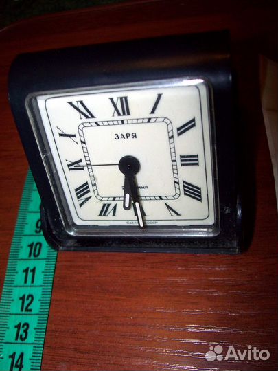 Дорожный складной будильник заря СССР 1980г механи