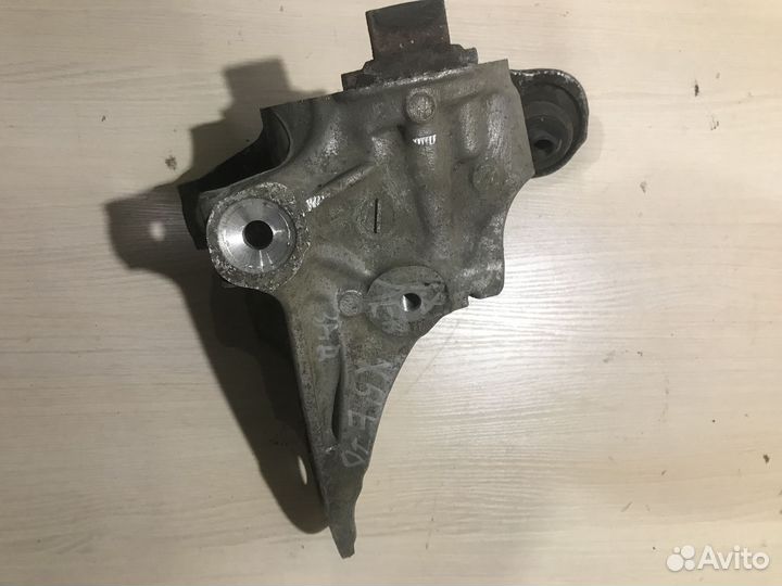 Поворотный кулак задний BMW X5 E70 F15 X6 E71 F16