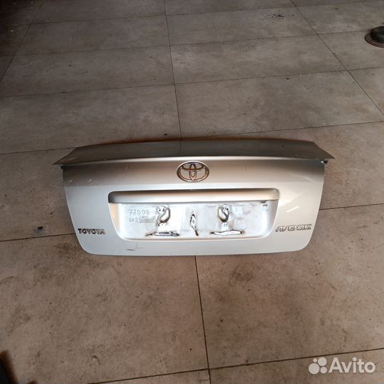 Крышка багажника toyota avensis T25 2003-2008 седа