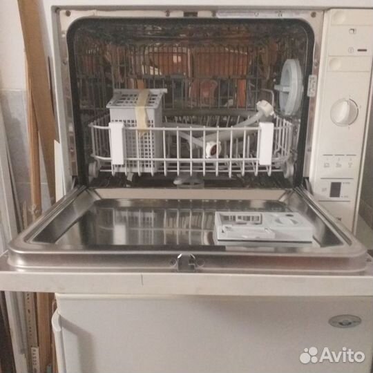 Посудомоечная машина настольная Bosch SKT2052