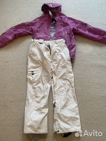 Сноубордический костюм женский