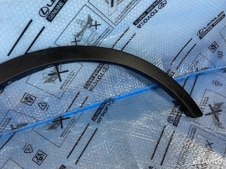 Расширитель крыла передний правый Toyota Rav4 2012