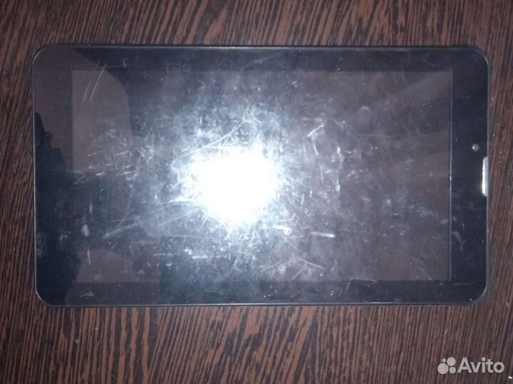 Планшет нерабочий