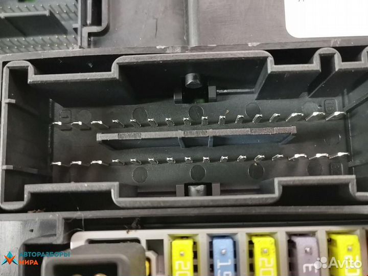 Блок реле Opel Meriva 2 (B) 2011 13356923