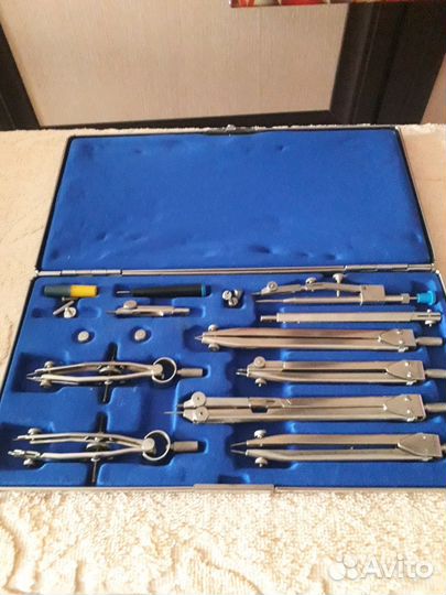 Готовальня