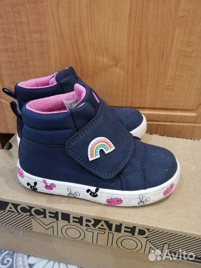 Ботинки для девочки