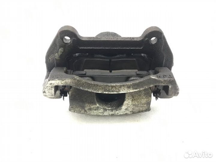 Суппорт тормозной передний левый Kia K5 2021