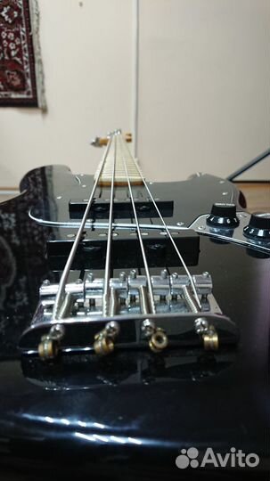 Бас гитара fender squier vintage modified jazz BAS