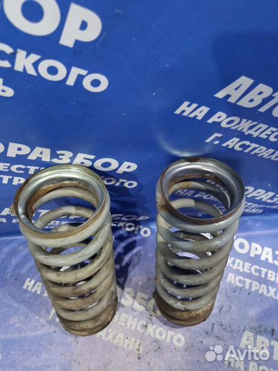 Передняя пружина Chevrolet Niva внедорожник 2123