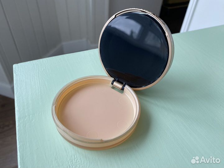 Пудра Too faced