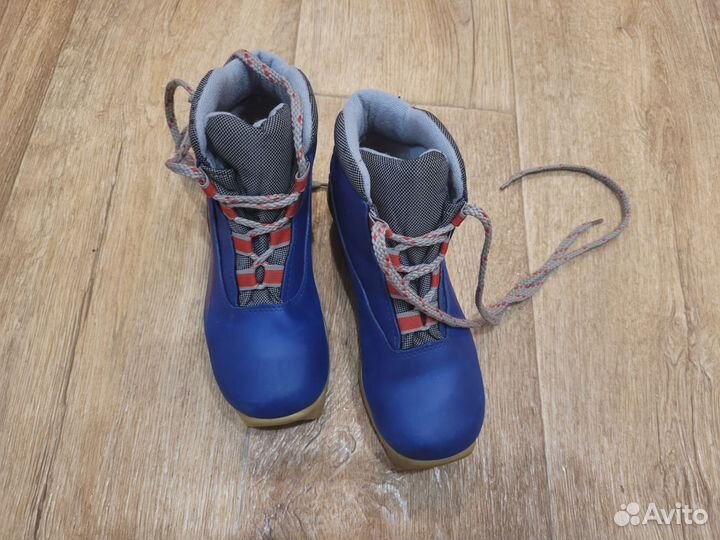 Лыжные ботинки 32 размер