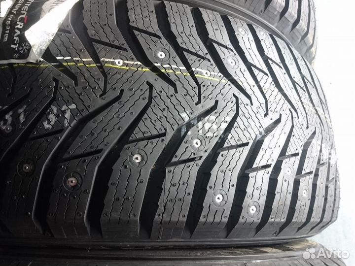 Kumho WinterCraft SUV Ice WS31 225/60 R18 104T