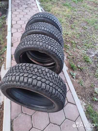 Gislaved Nord Frost 200 205/50 R17