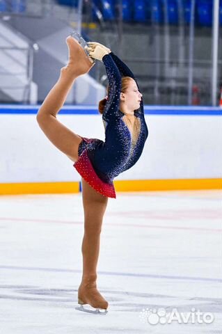 Костюм для фигурного катания для девочки 140