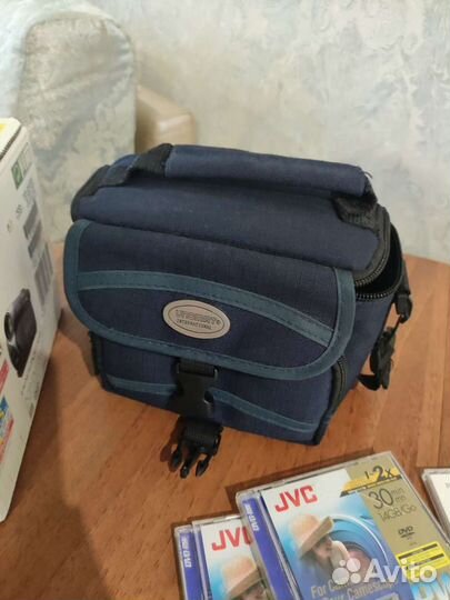 Видеокамера sony handycam dcr-dvd305e