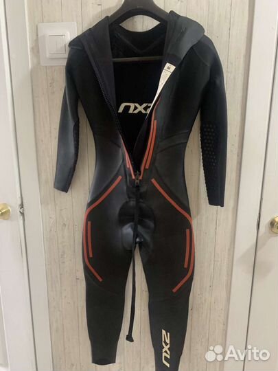 Сухой гидрокостюм для триатлона