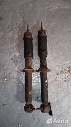 Амортизатор задний Mitsubishi Carisma рест. 2001