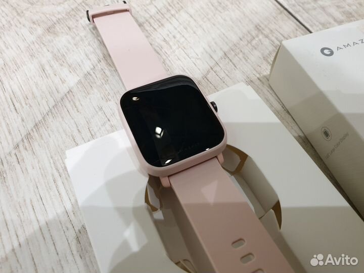 Смарт-часы Amazfit Bip U Pro, как новые