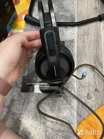 Игровые наушники