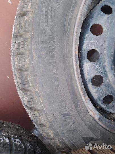 Nokian Tyres Hakkapeliitta 7 175/65 R14