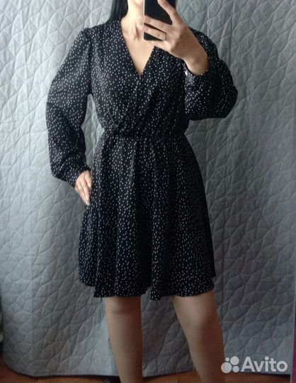 Платье в мелкий горошек 44 размер