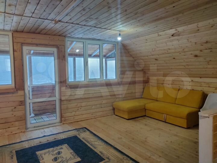 Коттедж 165 м² на участке 13 сот.