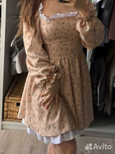 Платье женское