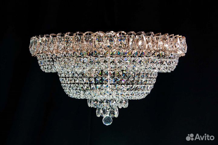 Потолочная люстра 