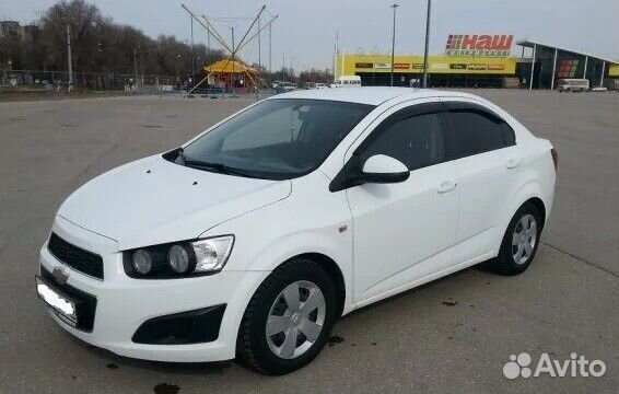 Крыло Chevrolet Aveo T300 левое белое