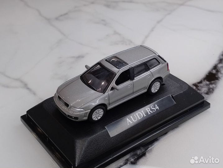 Audi B5 RS4 Avant (2000-2001)