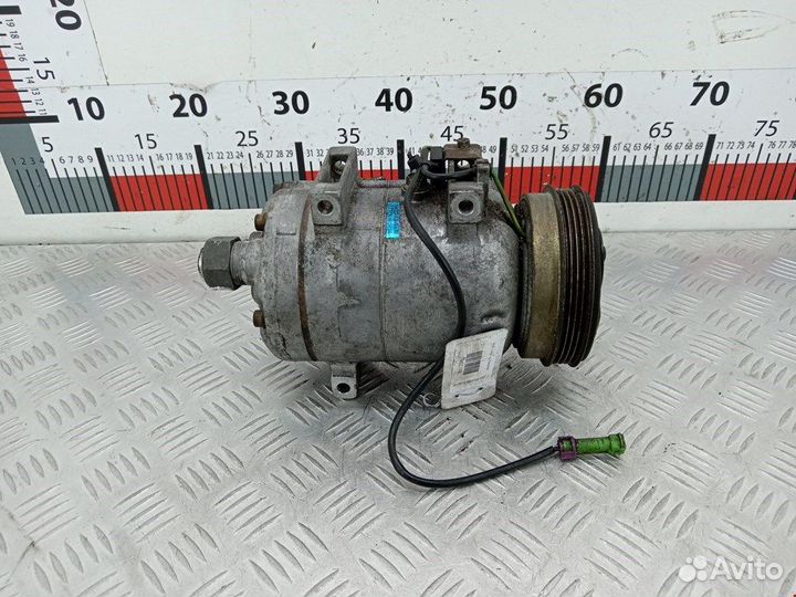 Компрессор кондиционера для Audi A4 B5 8D0260805MX