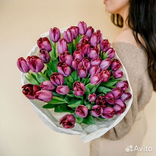 Букет 277 Сортовые тюльпаны фиолетовые 31 шт