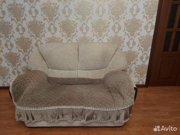 Диваны и холлы