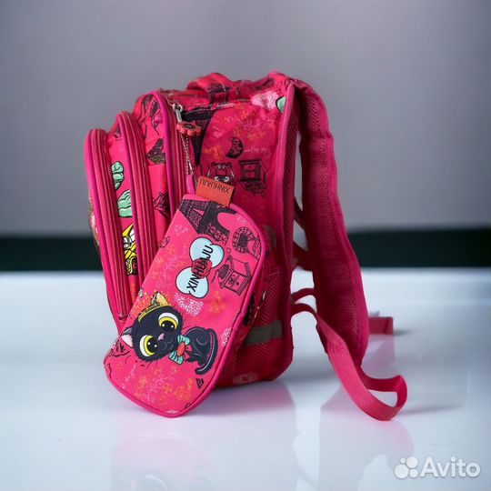 Рюкзак/ранец школьный для начальных классов Новый