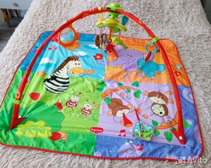 Развивающий коврик tiny love