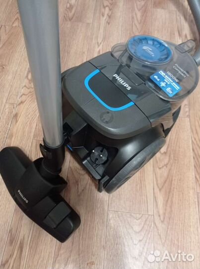 Мощный пылесос Samsung, 1800W