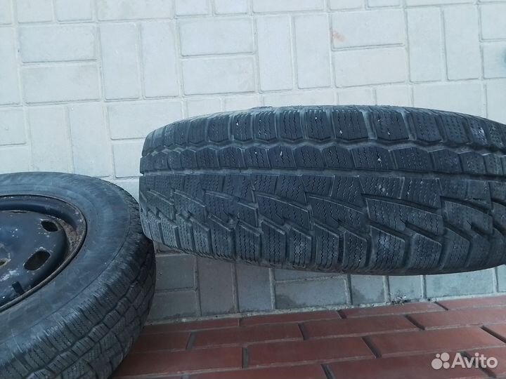 Зимние резина лиручка r14