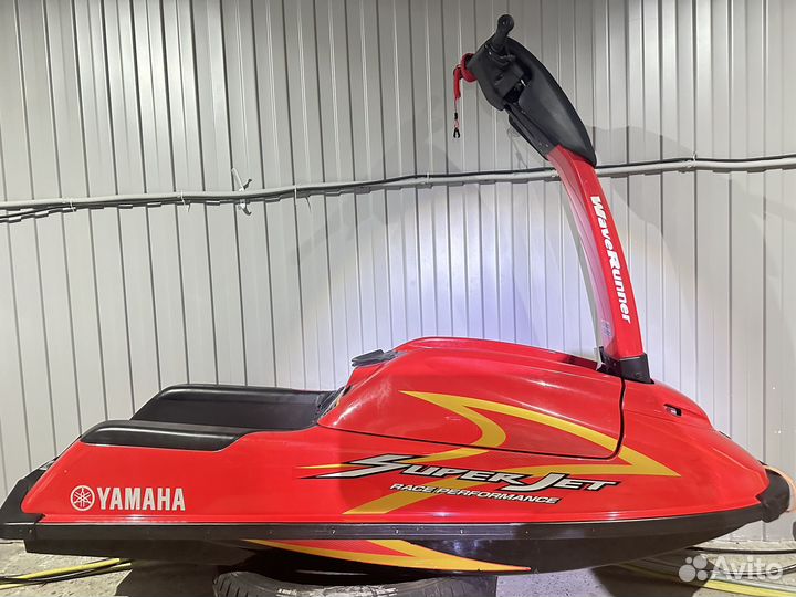 Yamaha superjet 700