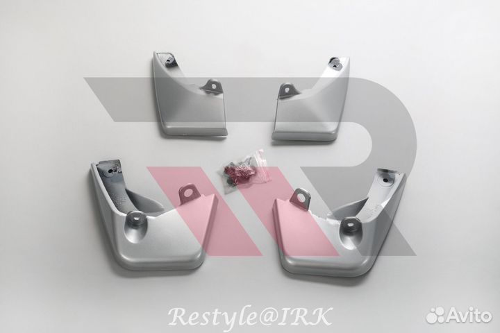 Брызговики Toyota Vitz 130