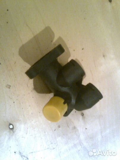 Запчасти на Фольксваген В-3, 1,8, 90 л.с. 1991г