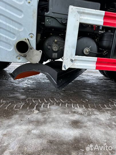 Кдм на самосвале FAW Самосвал (6х6) полный привод