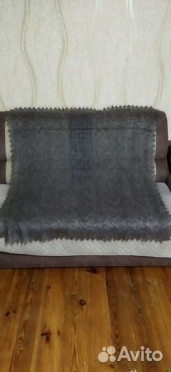 Палантин пуховый