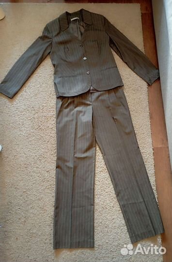 Костюм школьный