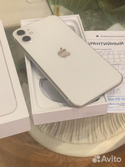 iPhone 11, 128 ГБ