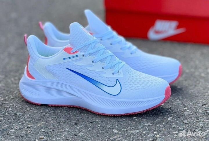 Кроссовки Nike Air Zoom Winflo 7